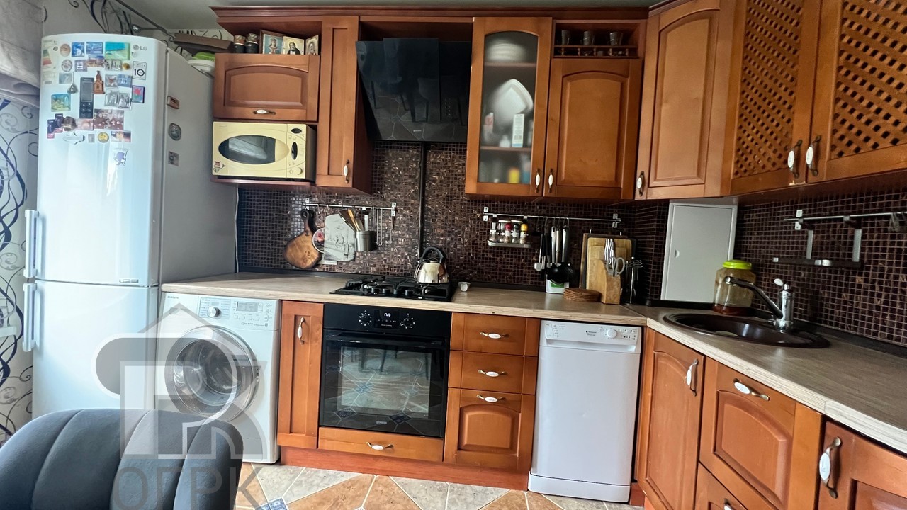 Купить 3-комнатную квартиру, №385484