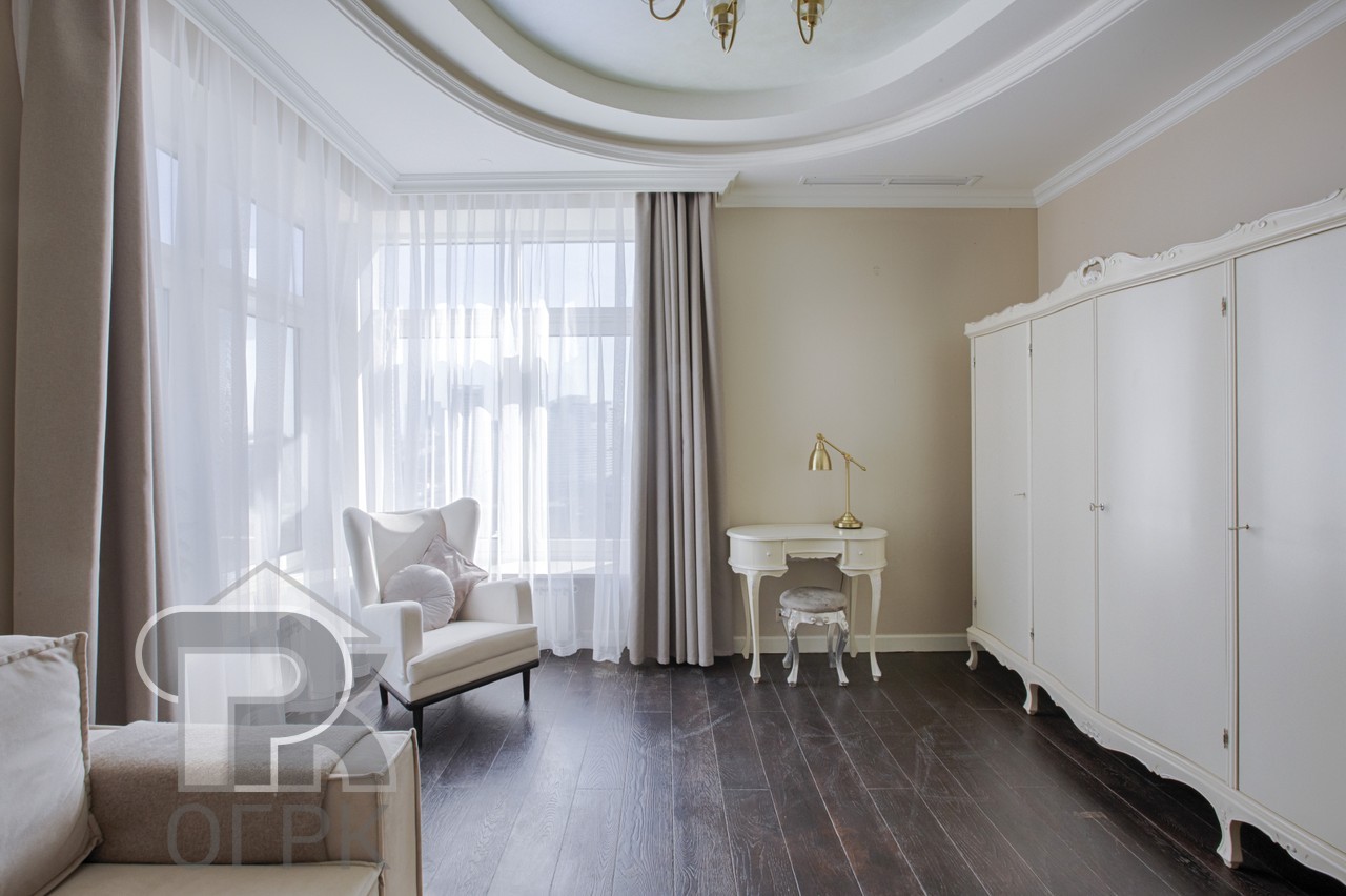 Купить 4-комнатную квартиру, №387262