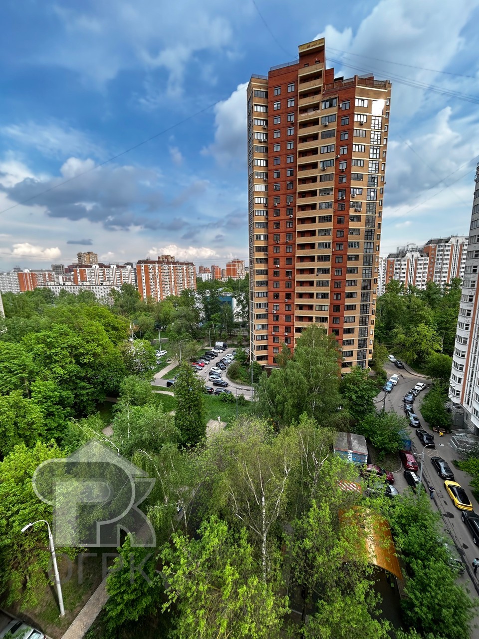 Купить 4-комнатную квартиру, №389532