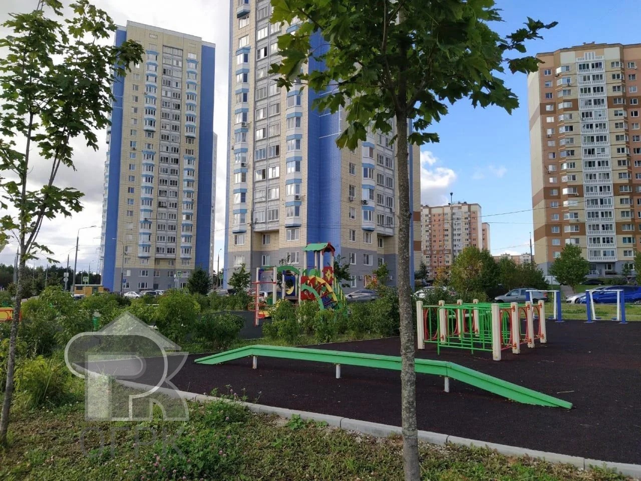 Купить 3-комнатную квартиру, №392492