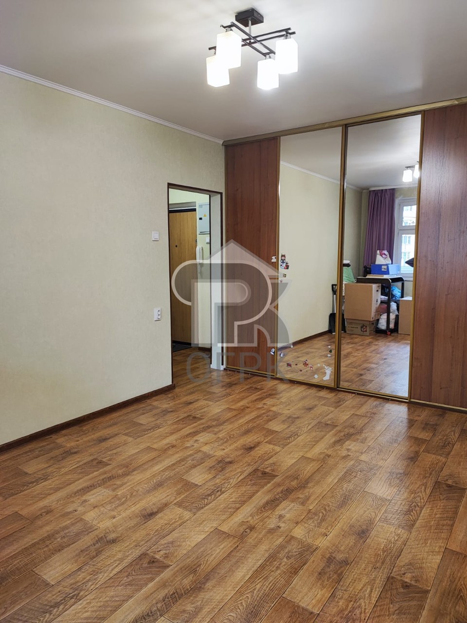 Купить 1-комнатную квартиру, №386080