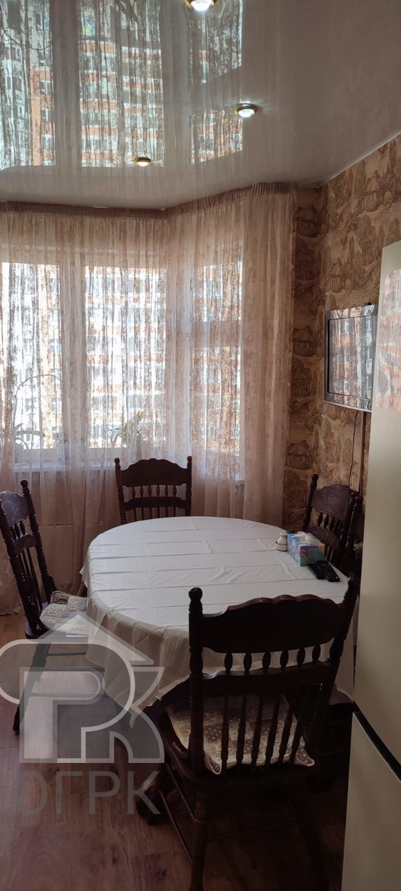 Купить 3-комнатную квартиру, №386865