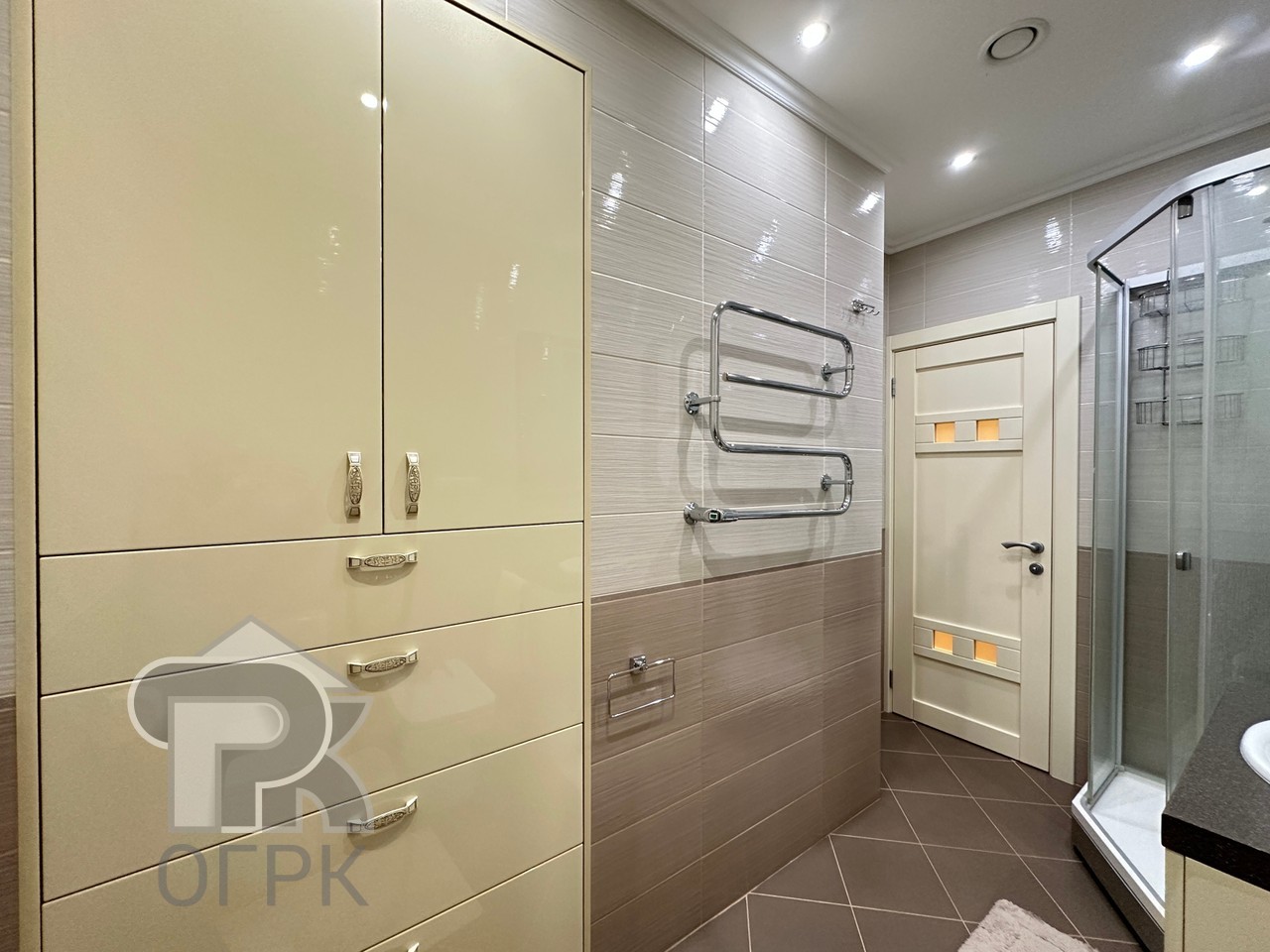 Купить 4-комнатную квартиру, №388307