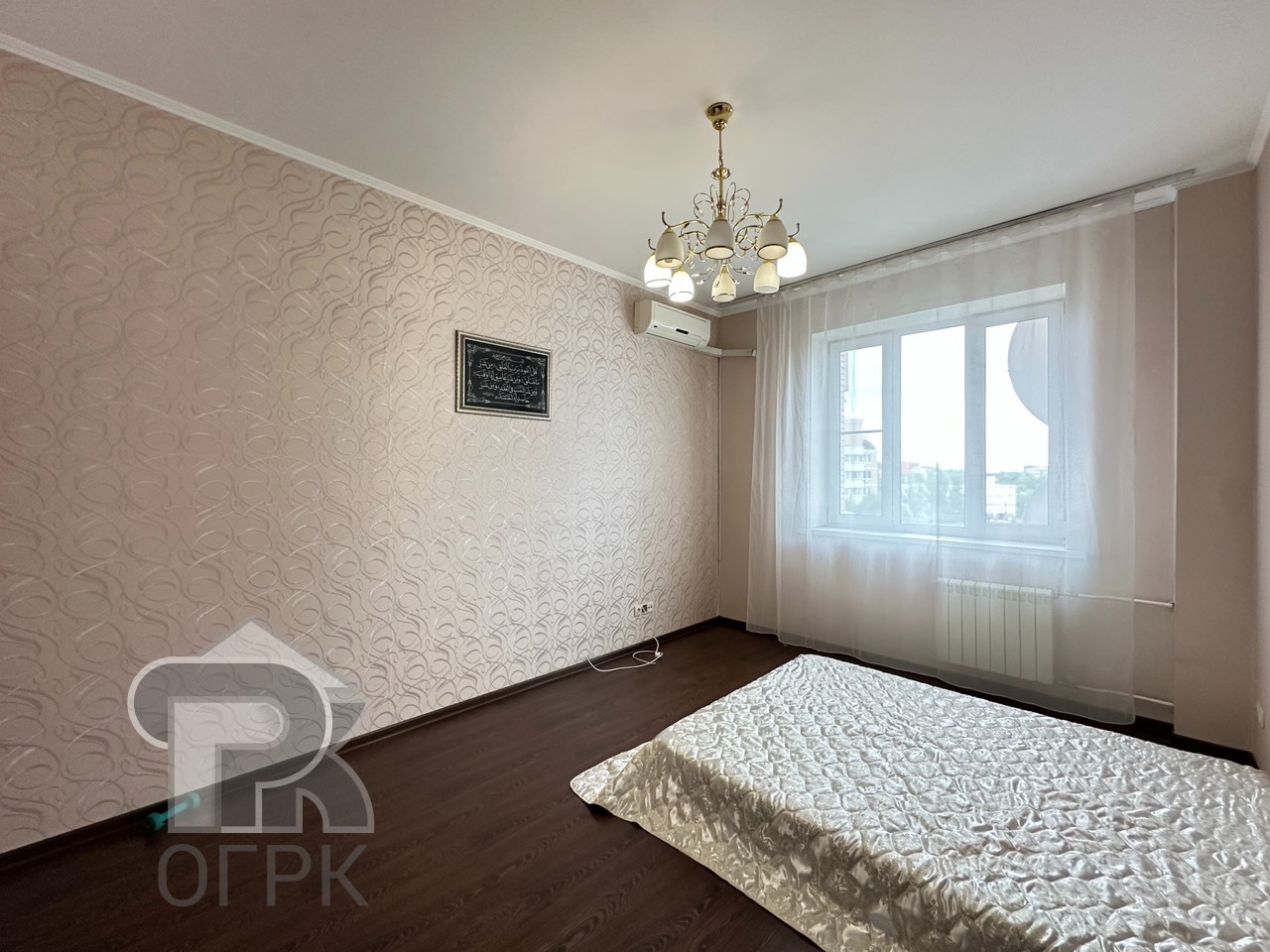 Купить 4-комнатную квартиру, №390833