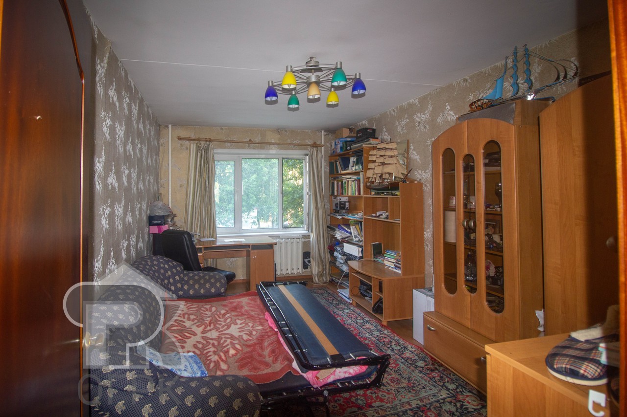 Купить 4-комнатную квартиру, №338748