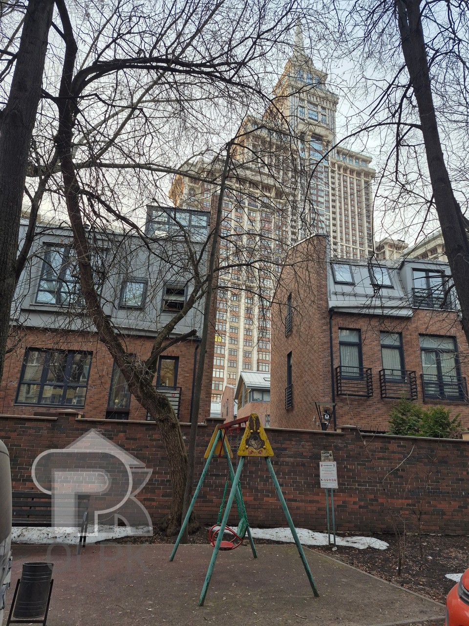 Купить 4-комнатную квартиру, №389028