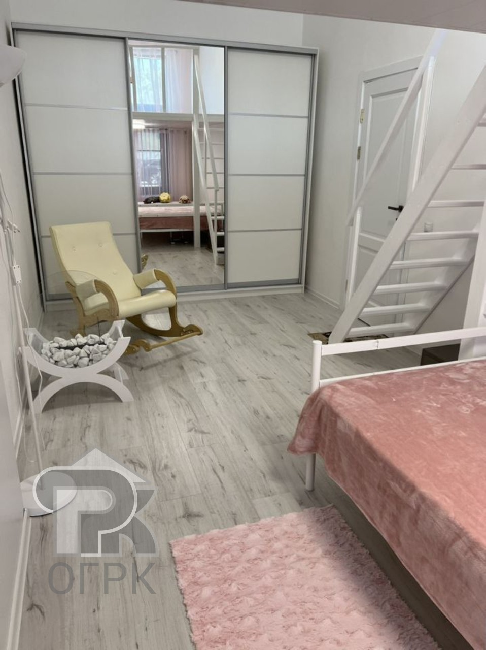 Купить 4-комнатную квартиру, №370507