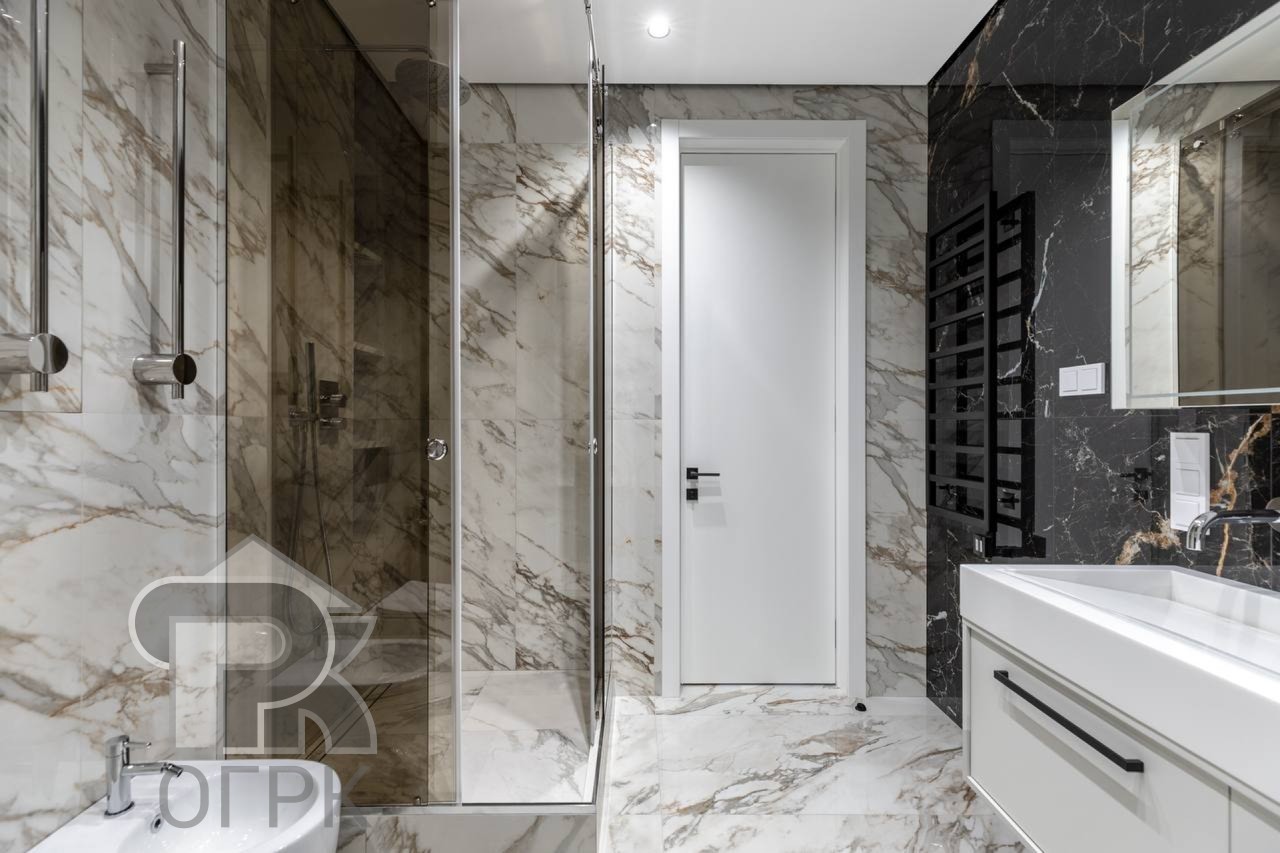 Купить 4-комнатную квартиру, №388121