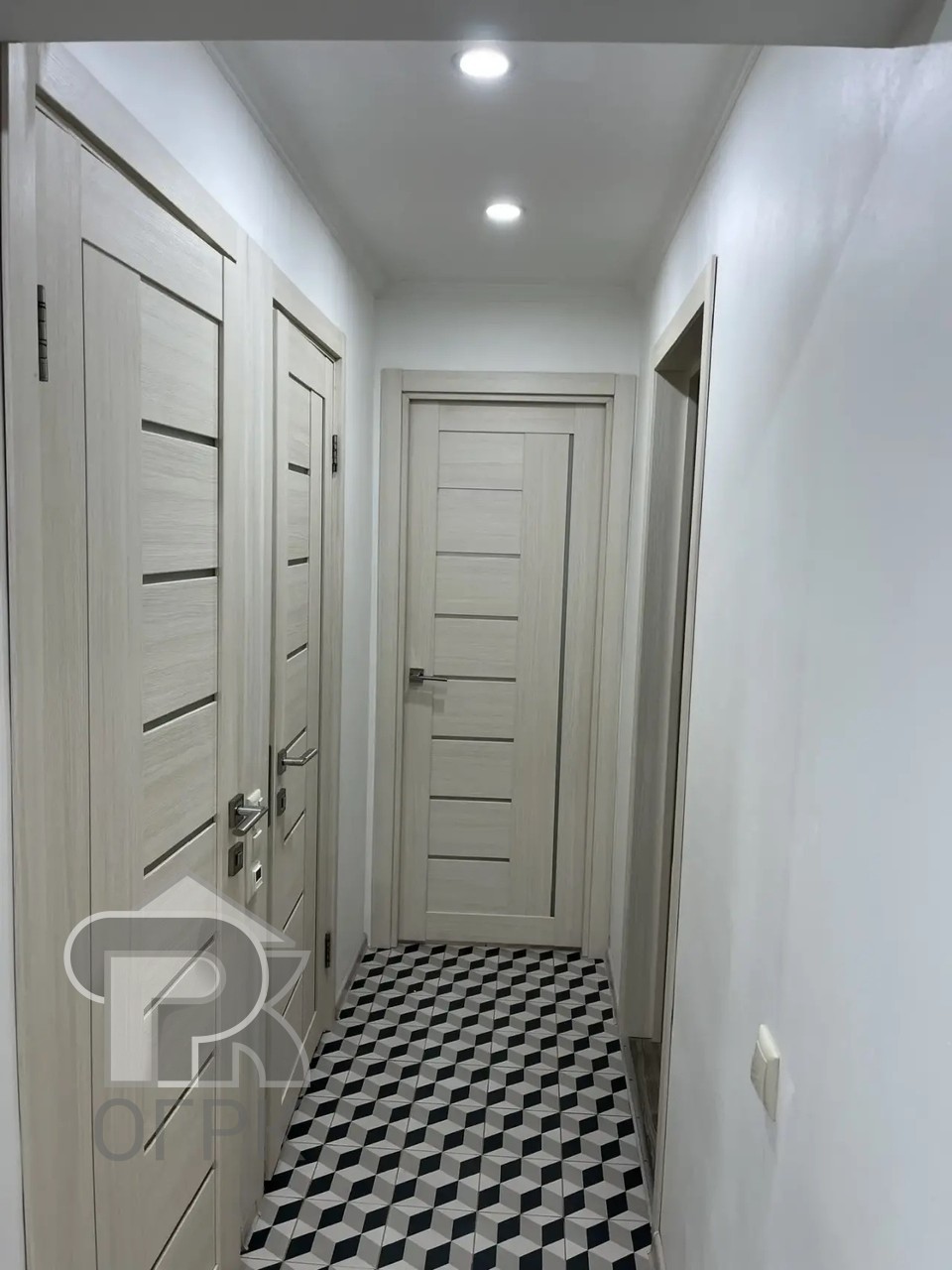 Купить 2-комнатную квартиру, №389051