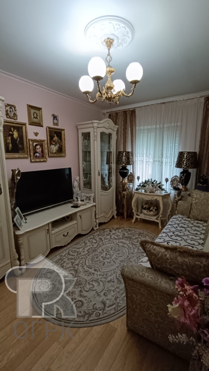 Купить 3-комнатную квартиру, №386077