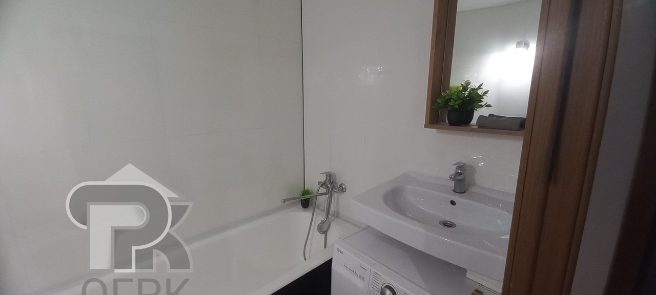 Купить 3-комнатную квартиру, №387557