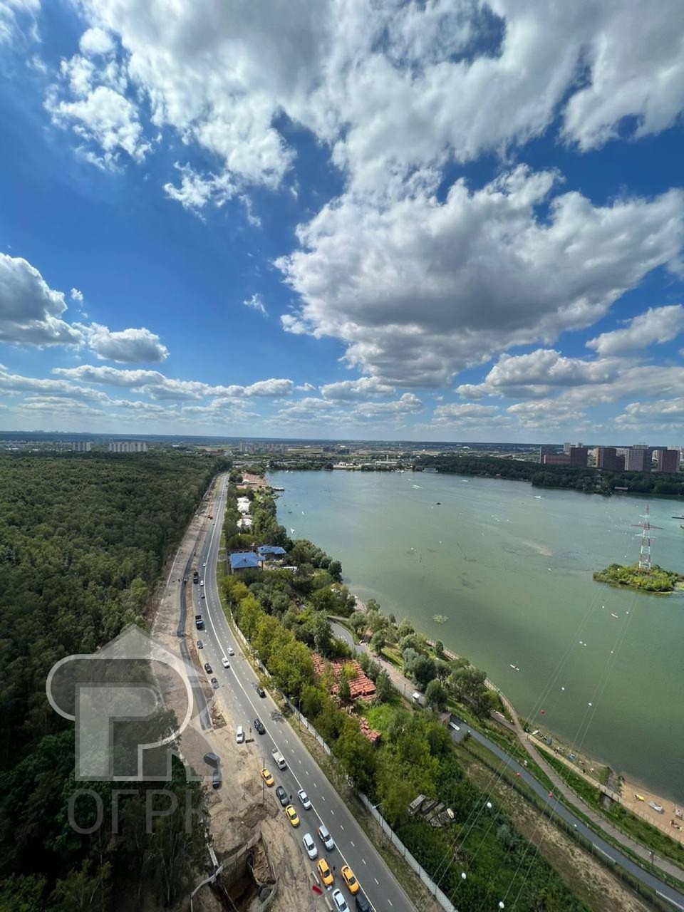 Купить 4-комнатную квартиру, №371341