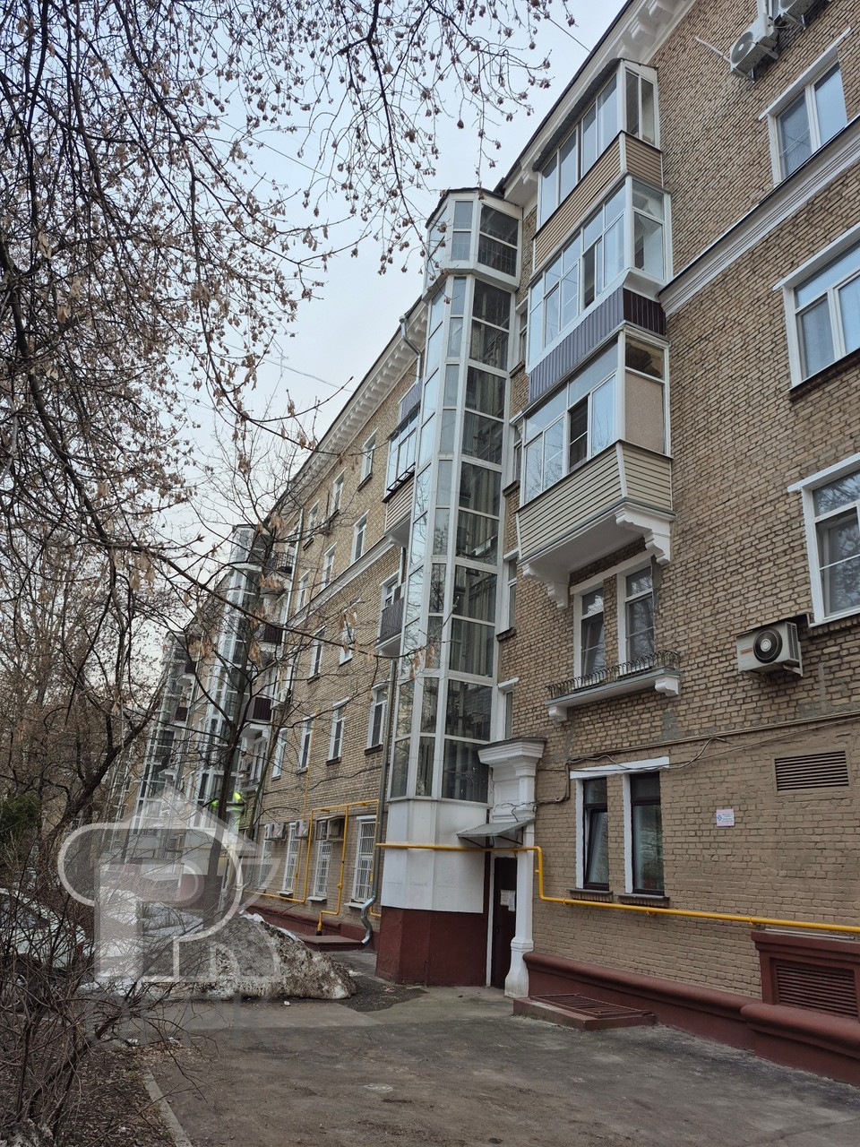 Купить 4-комнатную квартиру, №389028