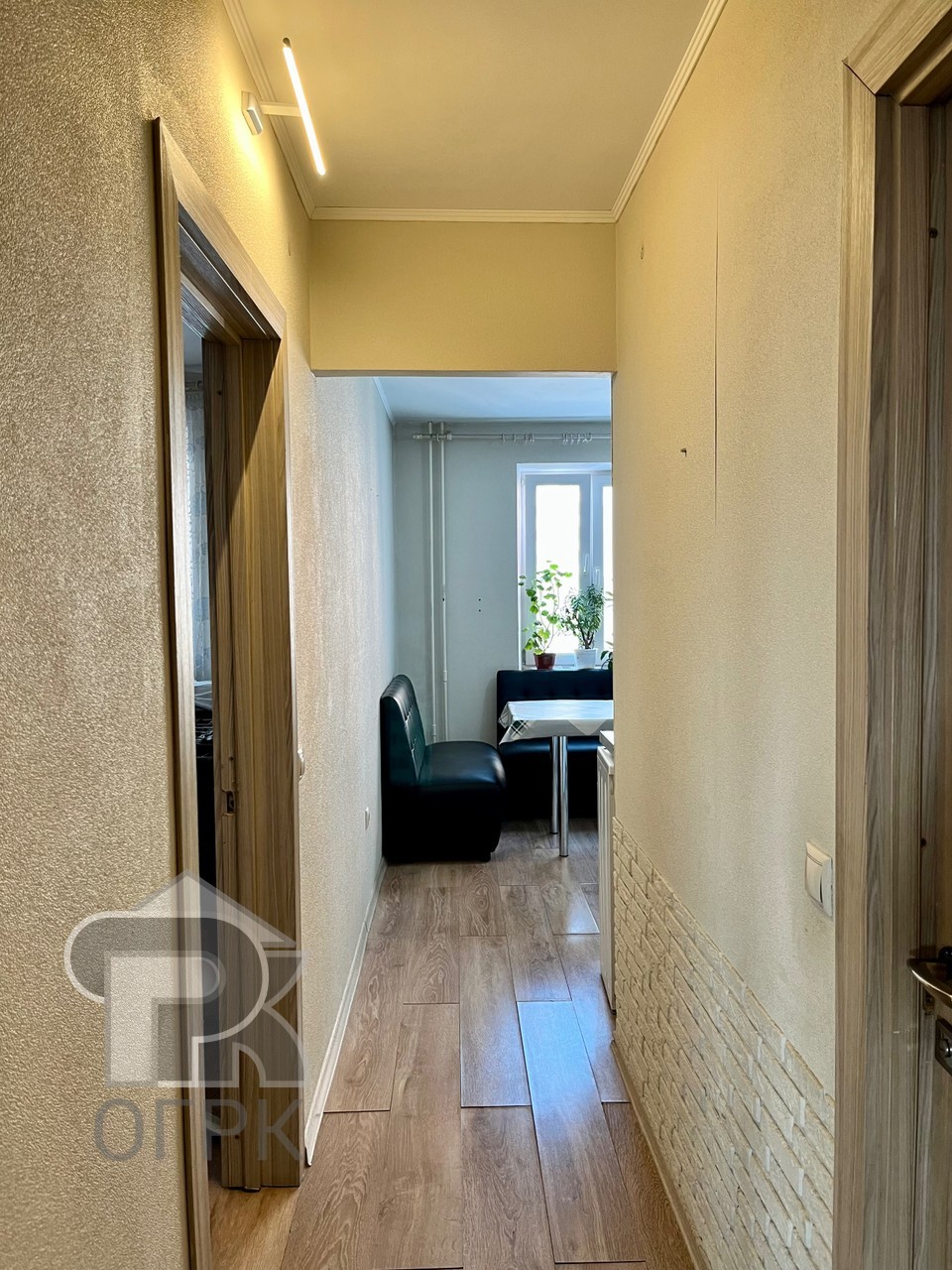 Купить 2-комнатную квартиру, №388195