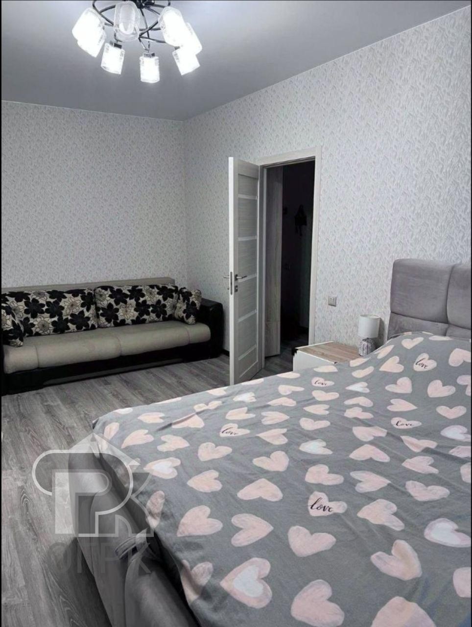 Купить 1-комнатную квартиру, №389355