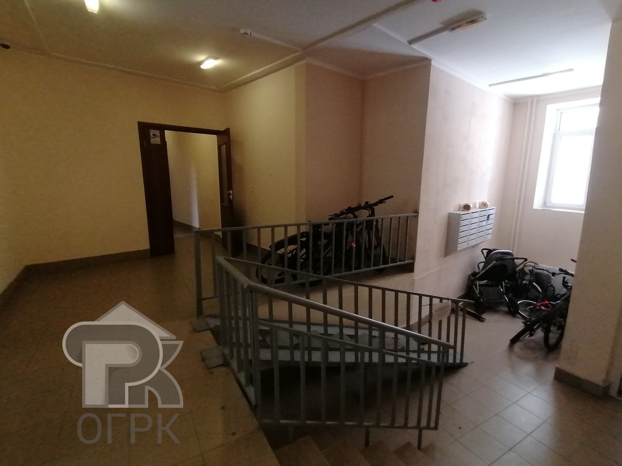 Купить 7-комнатную квартиру, №390438