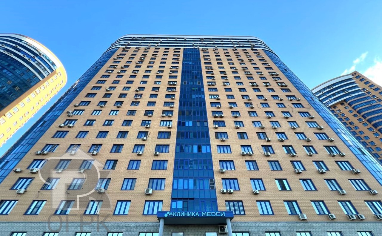 Купить 3-комнатную квартиру, №384843