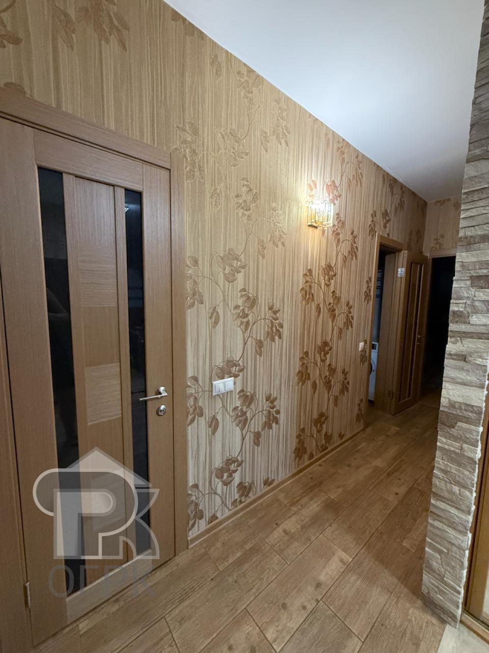 Купить 3-комнатную квартиру, №390828