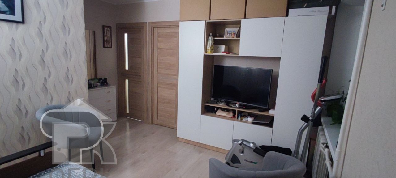 Купить 1-комнатную квартиру, №388527