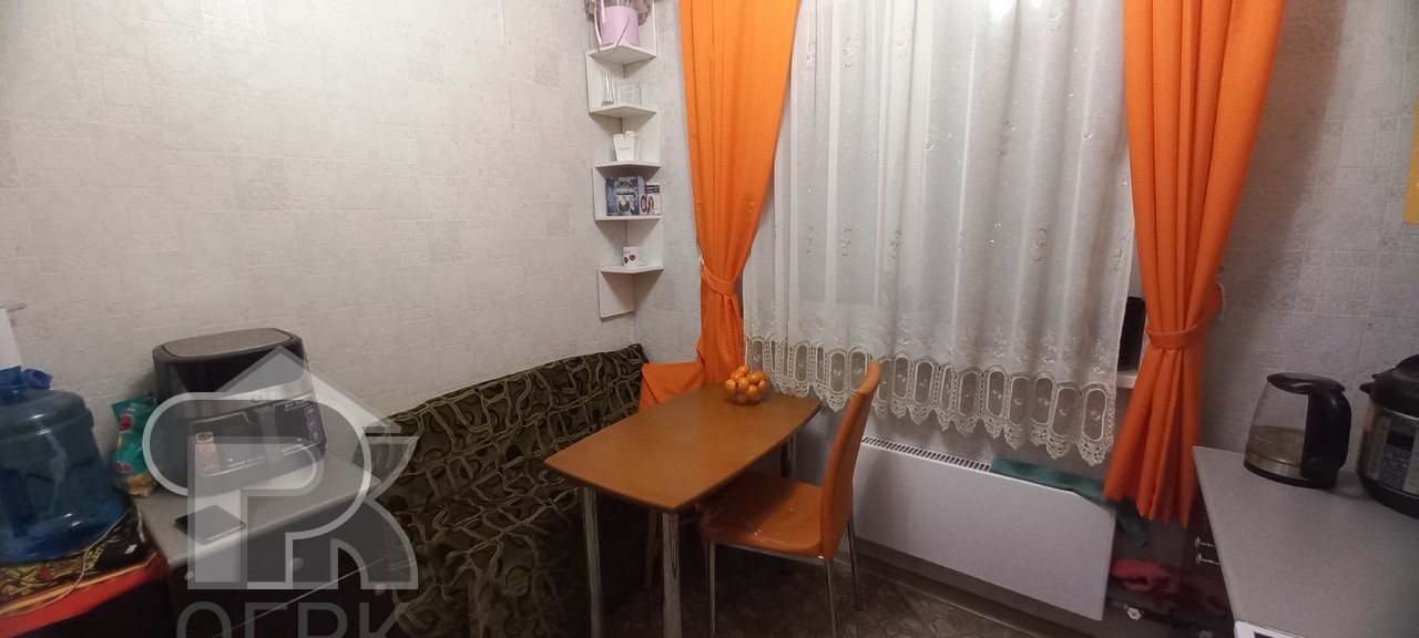 Купить 3-комнатную квартиру, №388124