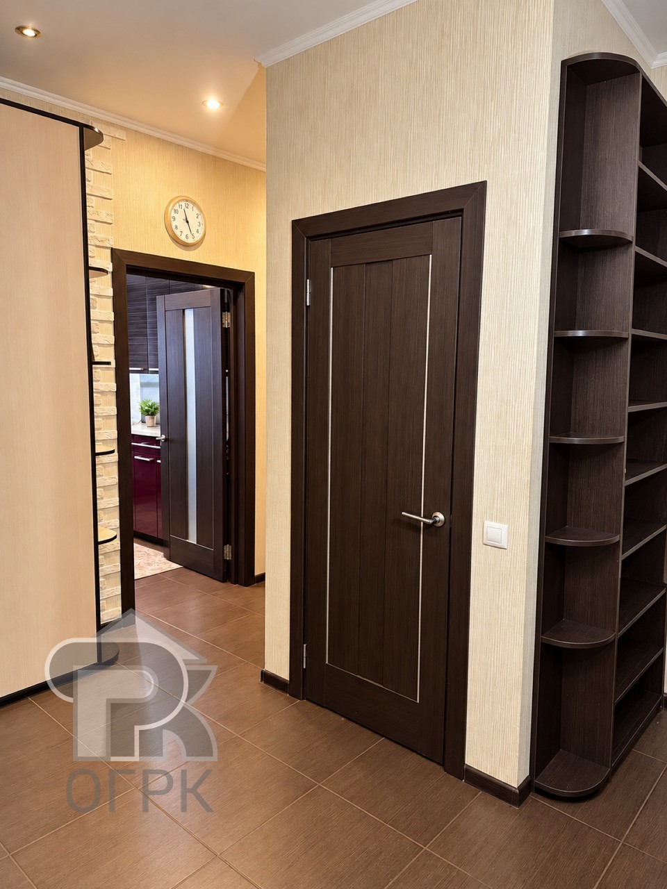 Купить 4-комнатную квартиру, №392470