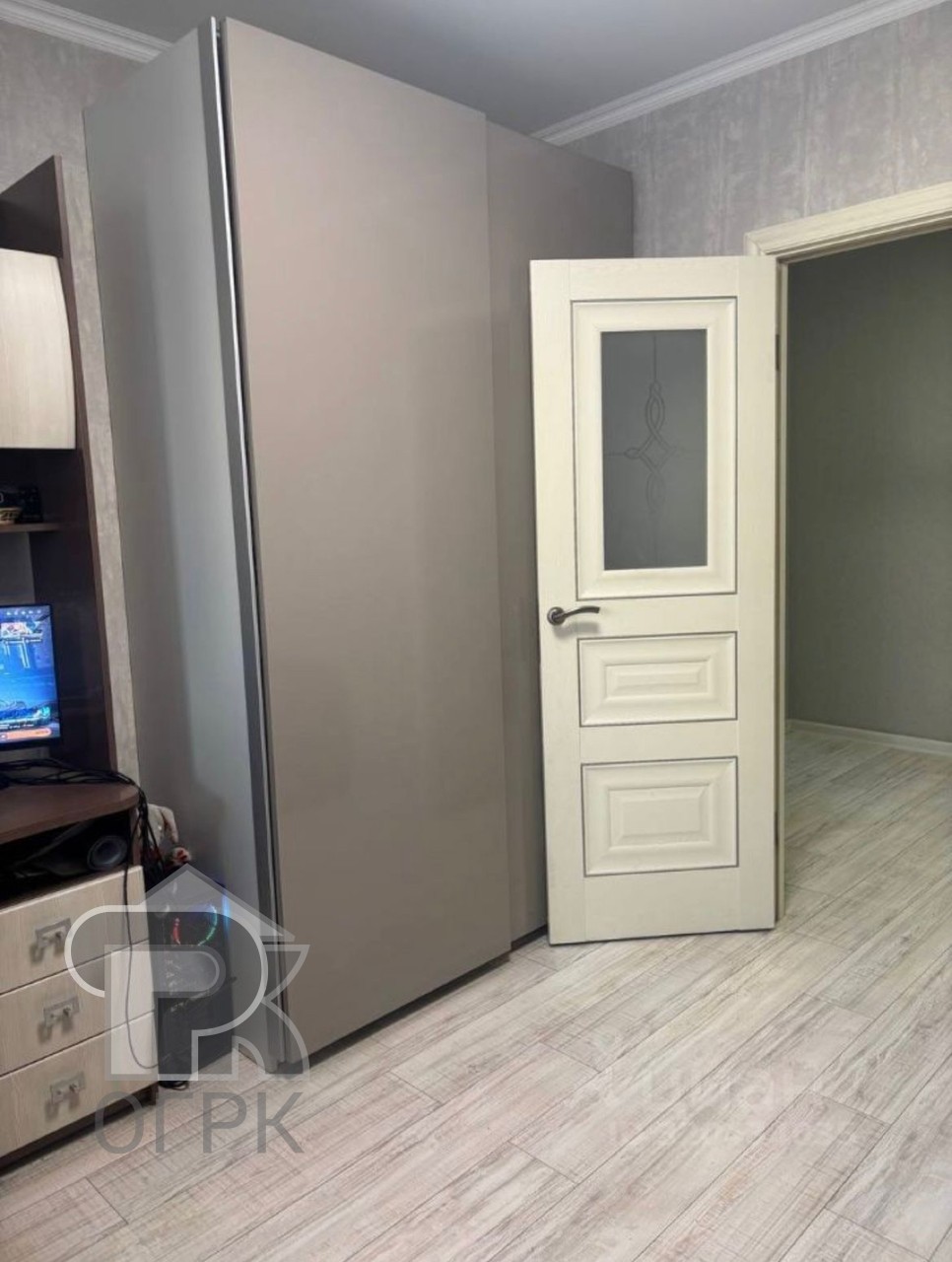 Купить 3-комнатную квартиру, №386463