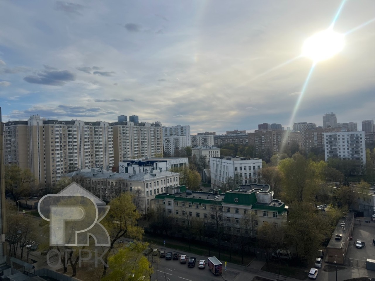 Купить 4-комнатную квартиру, №389475