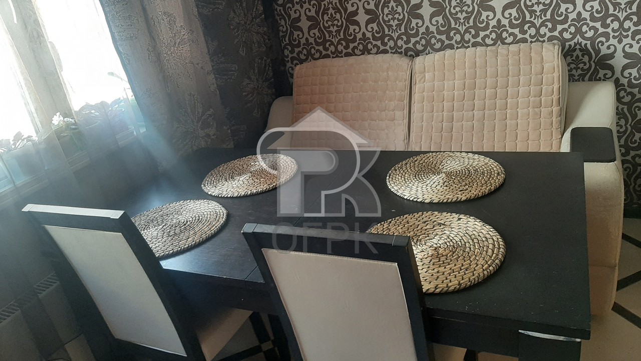 Купить 4-комнатную квартиру, №388850