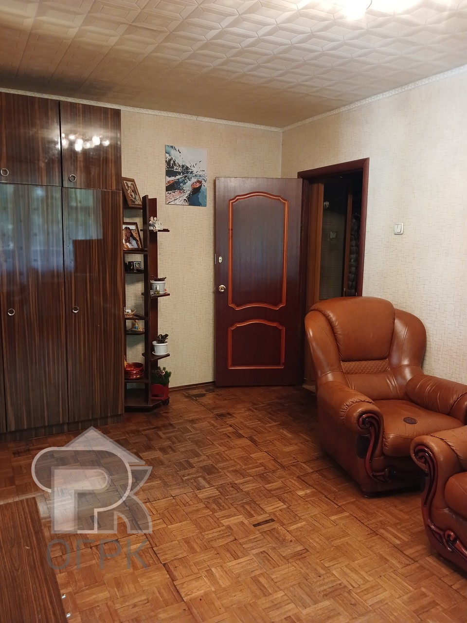 Купить 4-комнатную квартиру, №370368