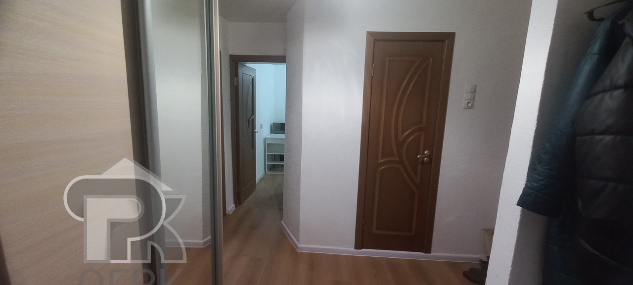 Купить 3-комнатную квартиру, №387557