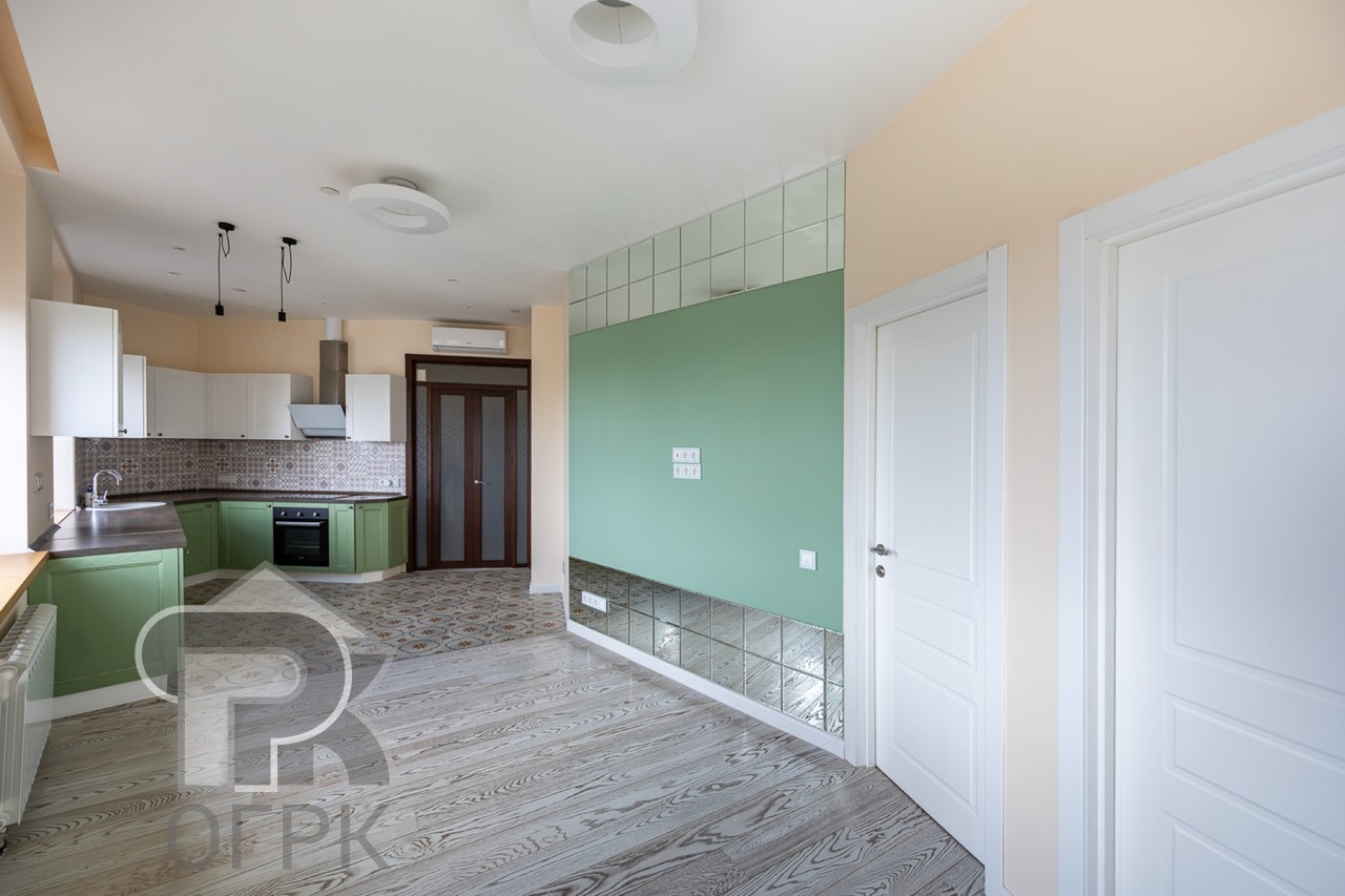 Купить 3-комнатную квартиру, №387399