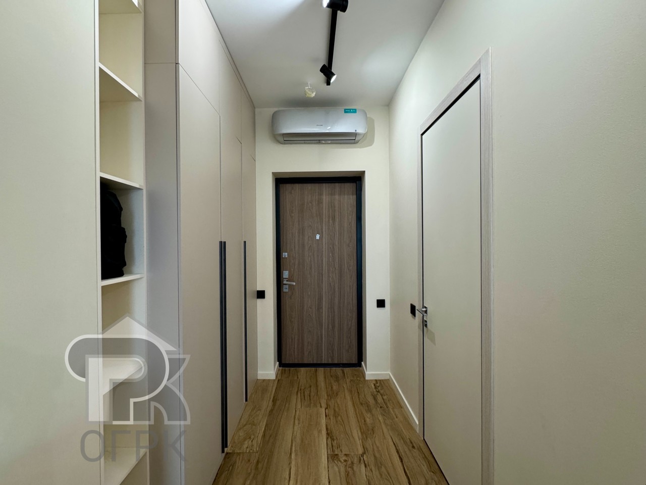 Купить 2-комнатную квартиру, №388652