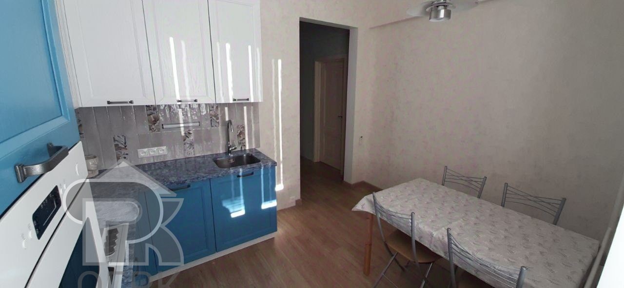 Купить 3-комнатную квартиру, №373695