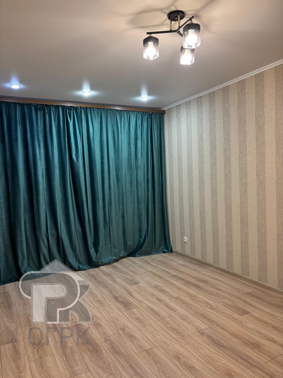 Купить 2-комнатную квартиру, №386050