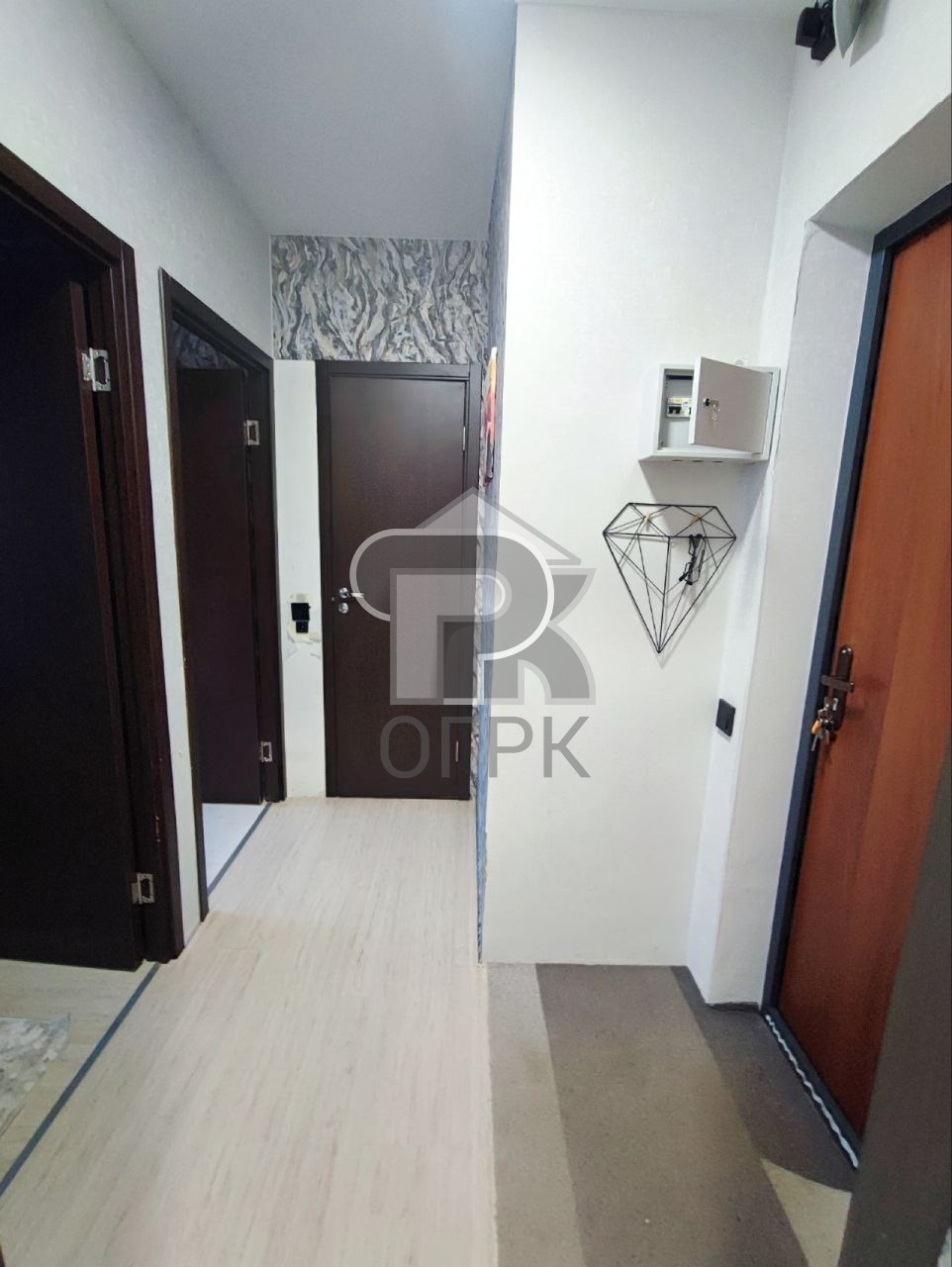 Купить 1-комнатную квартиру, №387913