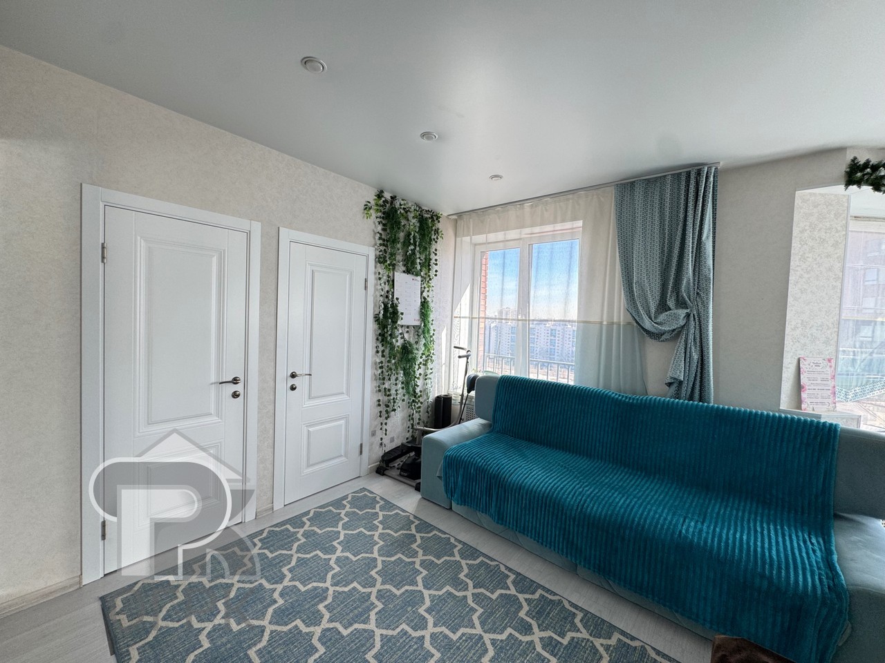 Купить 3-комнатную квартиру, №388943