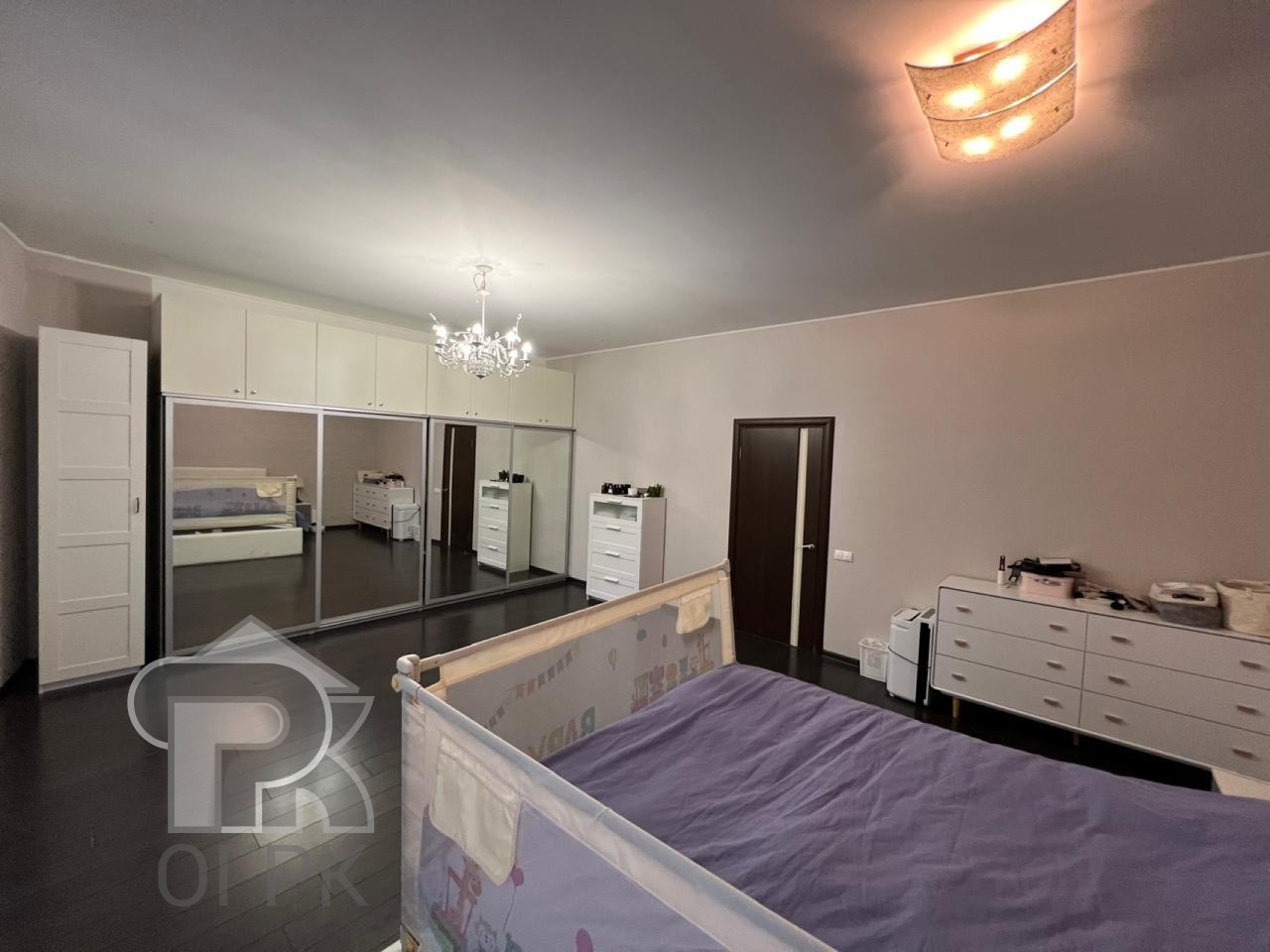 Купить 3-комнатную квартиру, №387411