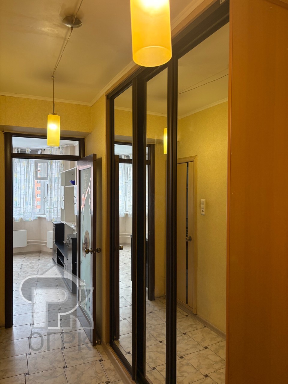 Купить 3-комнатную квартиру, №388058