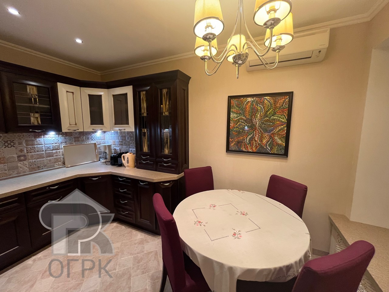 Купить 4-комнатную квартиру, №387402