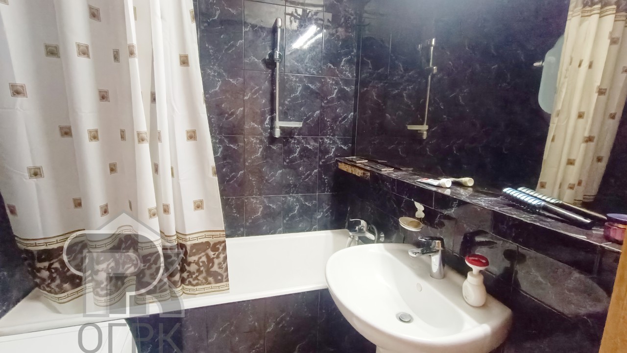 Купить 1-комнатную квартиру, №388171