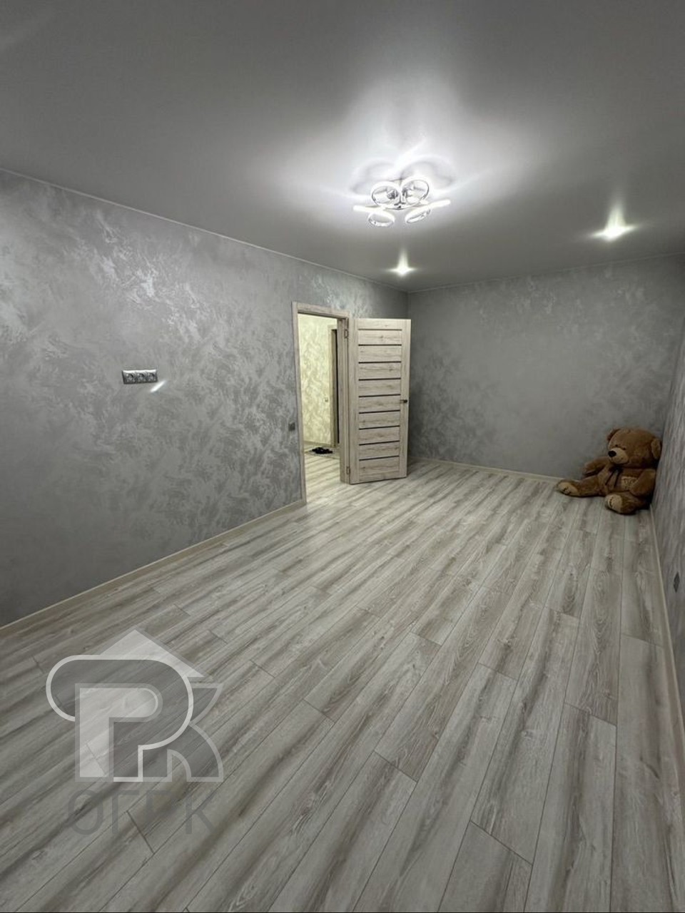 Купить 1-комнатную квартиру, №389282