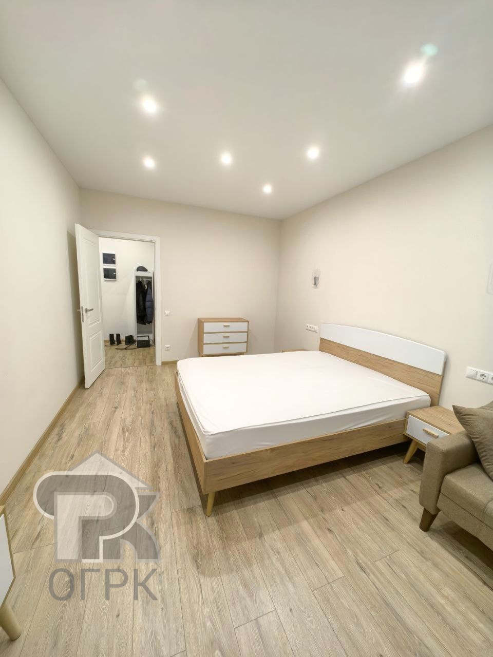 Купить 1-комнатную квартиру, №388248