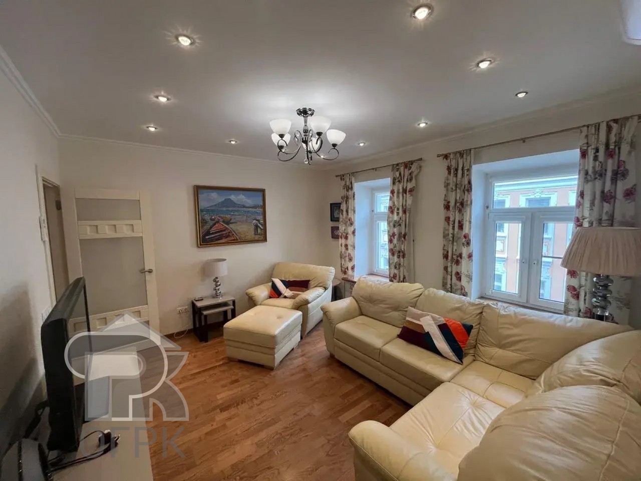 Купить 3-комнатную квартиру, №388300