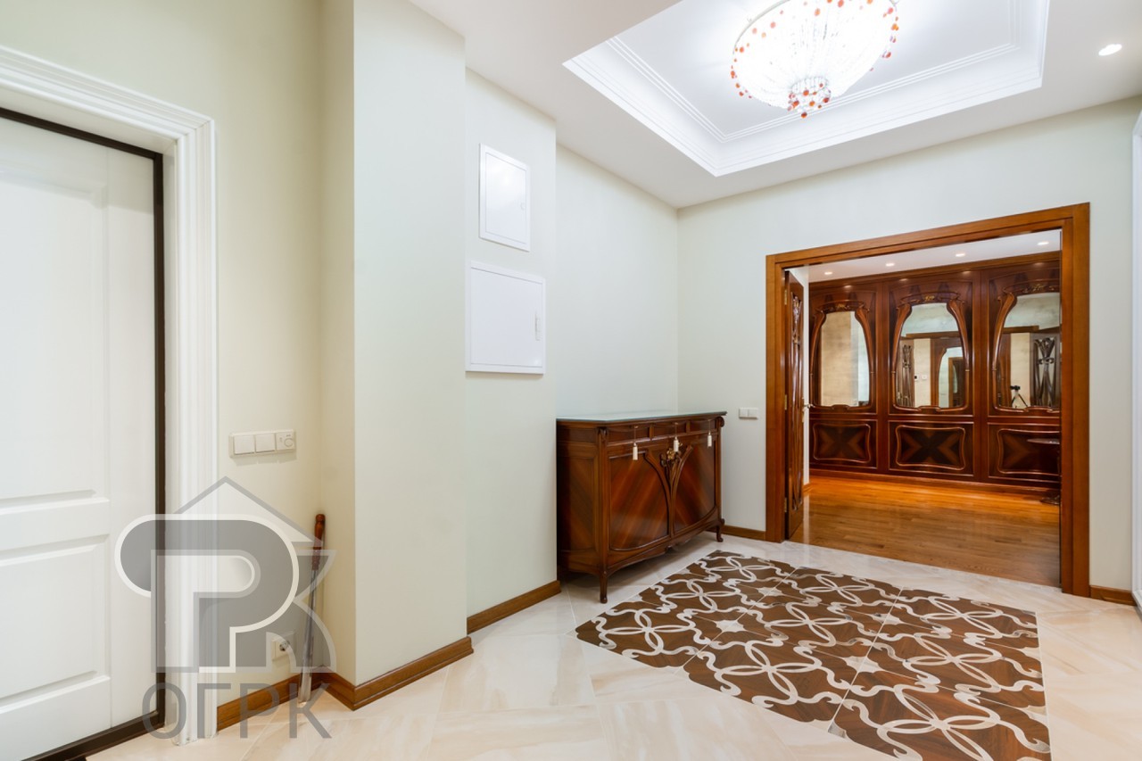 Купить 3-комнатную квартиру, №387275