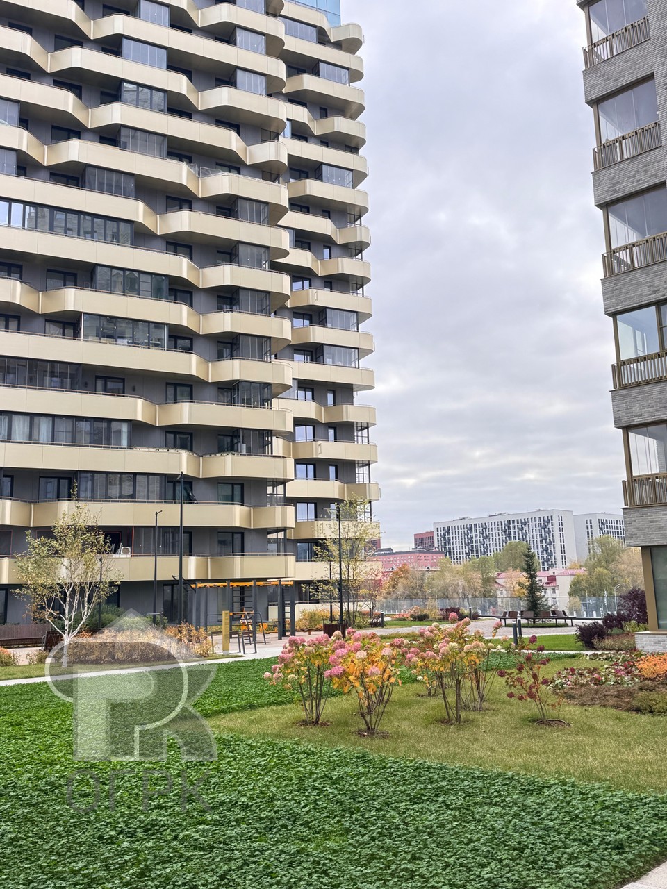 Купить 3-комнатную квартиру, №392450