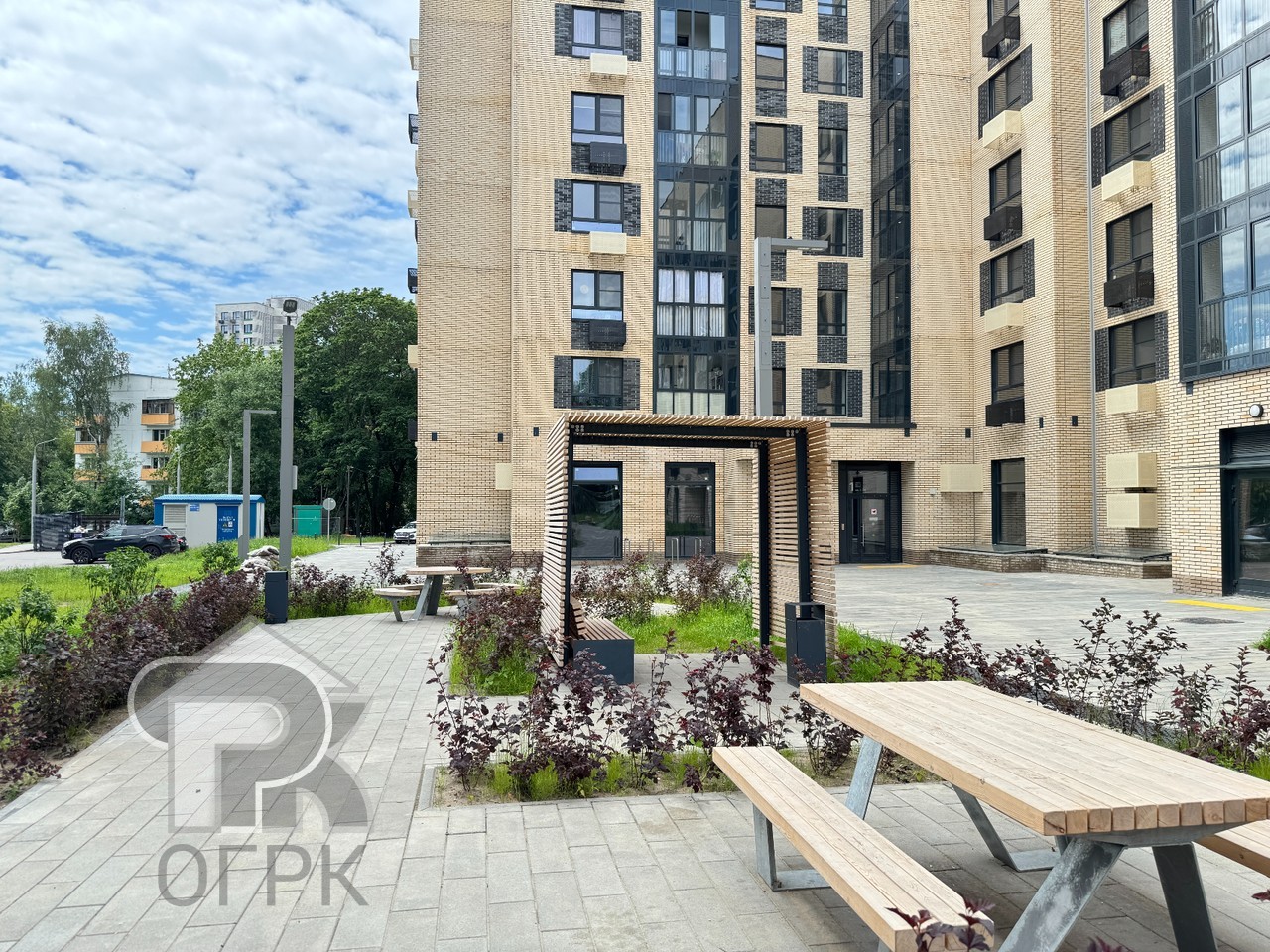 Купить 3-комнатную квартиру, №386075