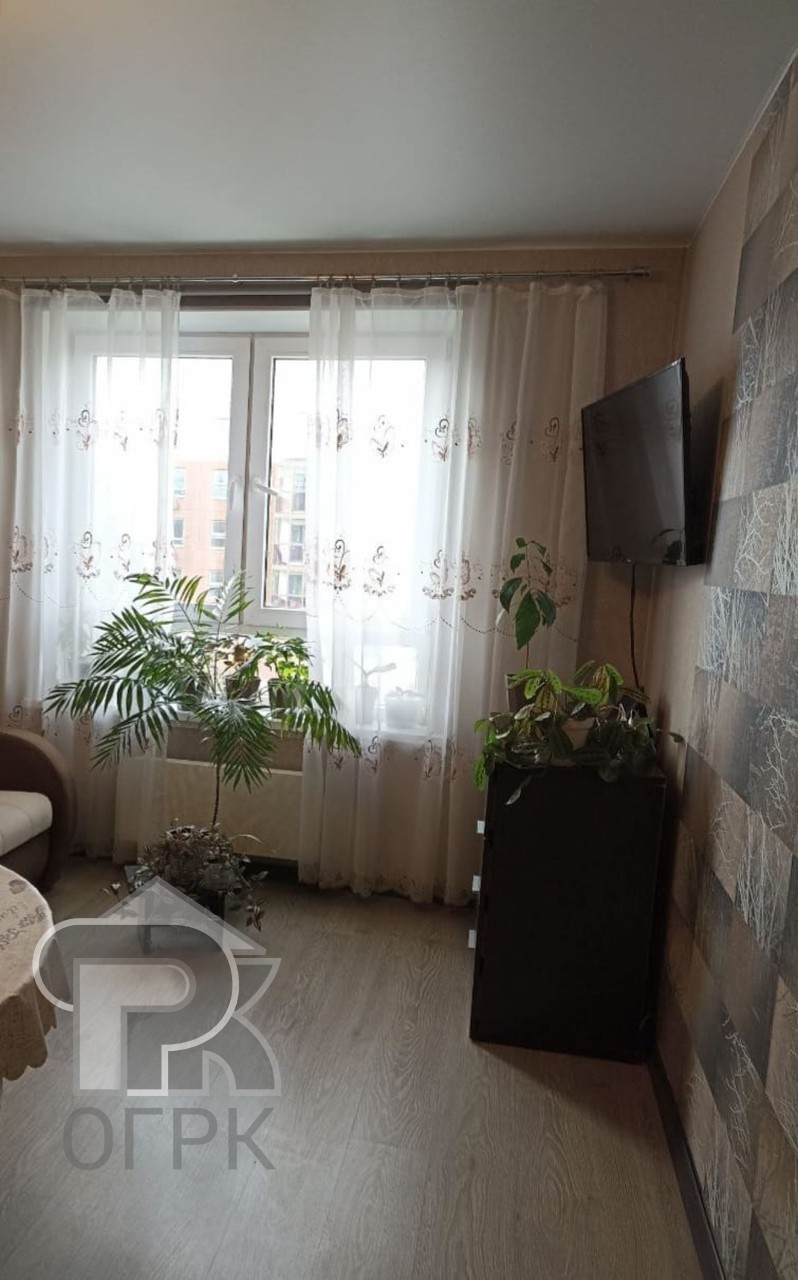 Купить 1-комнатную квартиру, №382040
