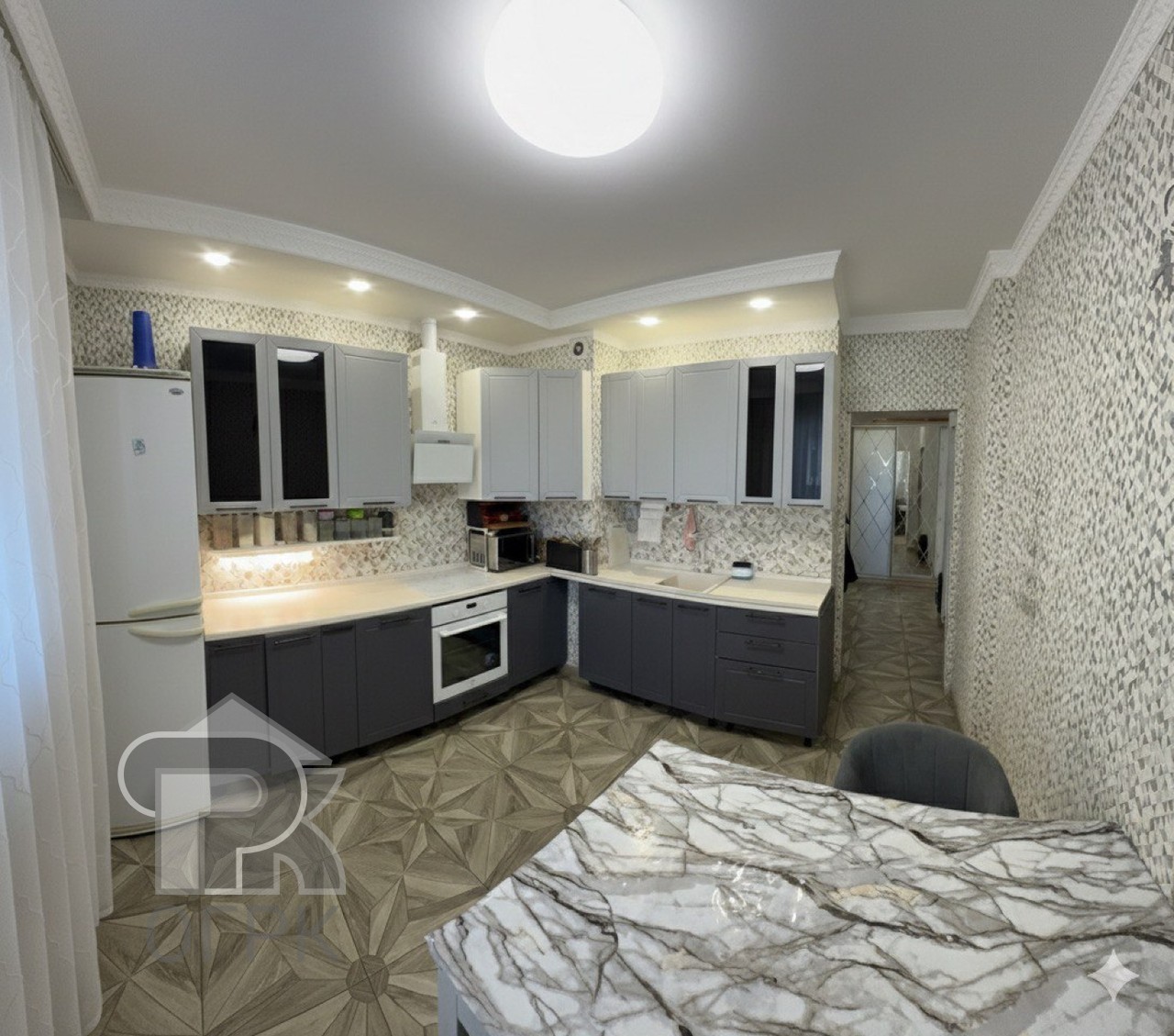 Купить 2-комнатную квартиру, №388268