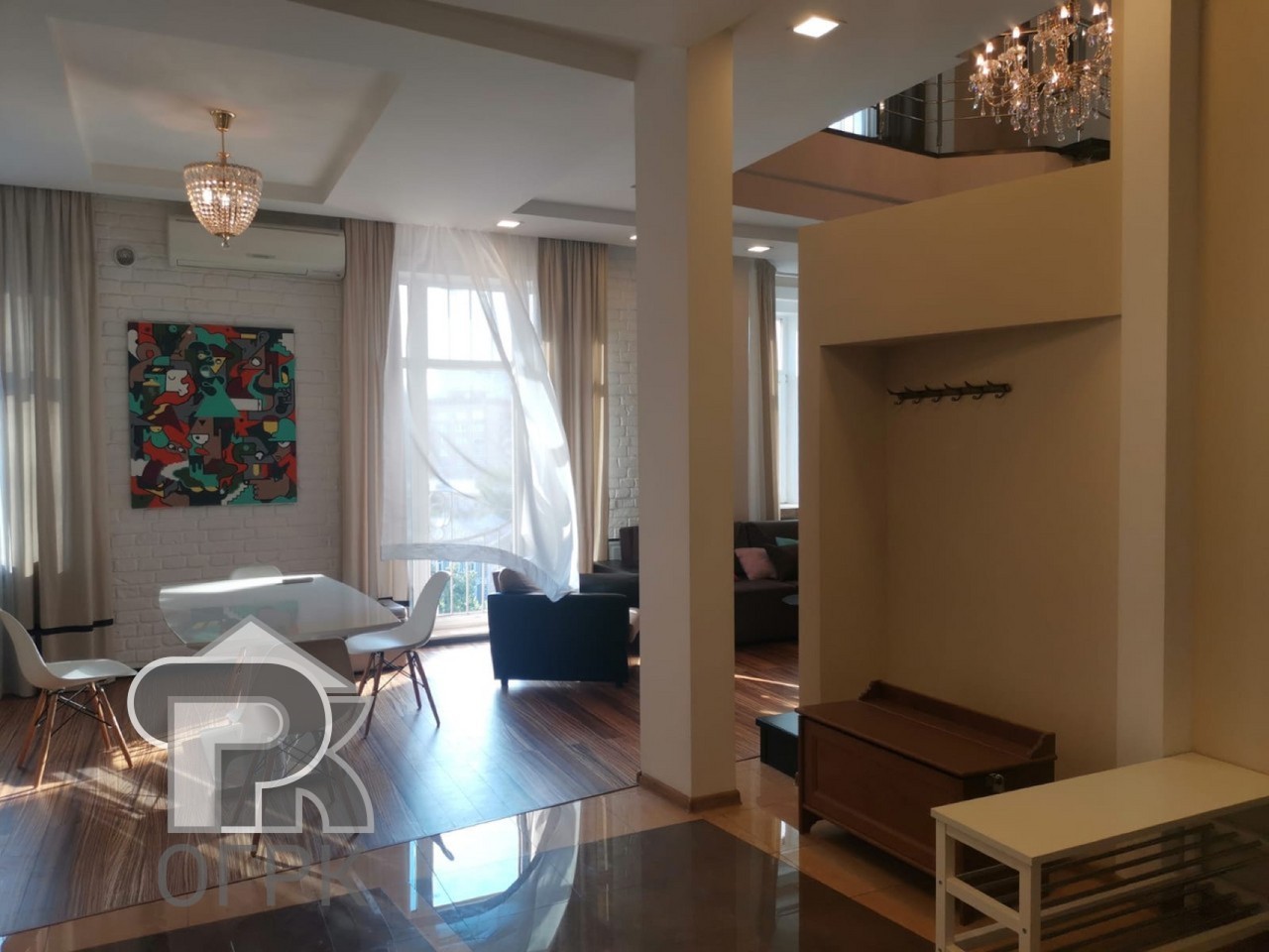 Купить 5-комнатную квартиру, №384650