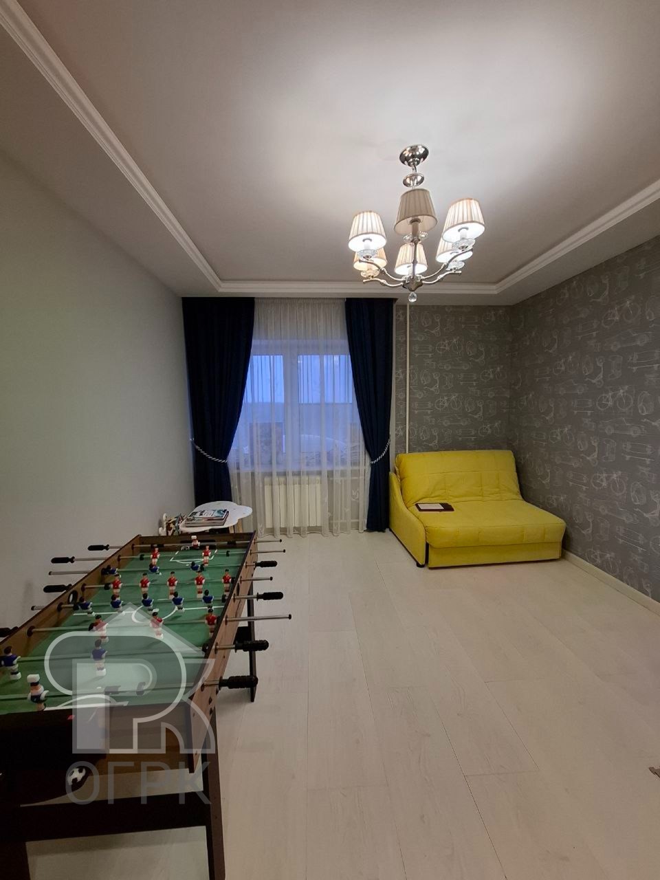 Купить 4-комнатную квартиру, №388079